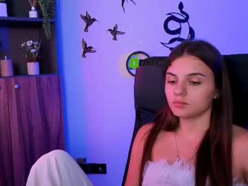 lisa_dark_