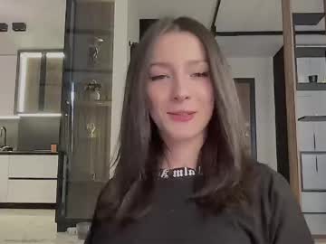 bella_hayes