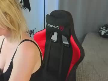 nika_stie