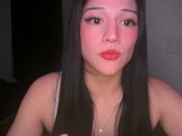 Scarlet Skyee