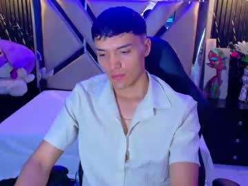 aron_darkx