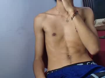 cam_stom