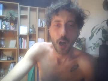 hitmenoww