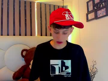 thiago_twink38