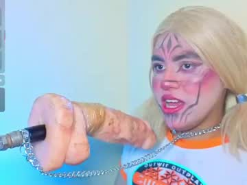 sara_whoredirty